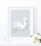GRACE - Affiche encadrée enfant - Cygne et fleurs (fond gris)