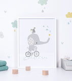 SMILE IT'S RAINING - Affiche enfant - Éléphant sur son vélo