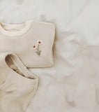 Ensemble uni avec broderie fleurs