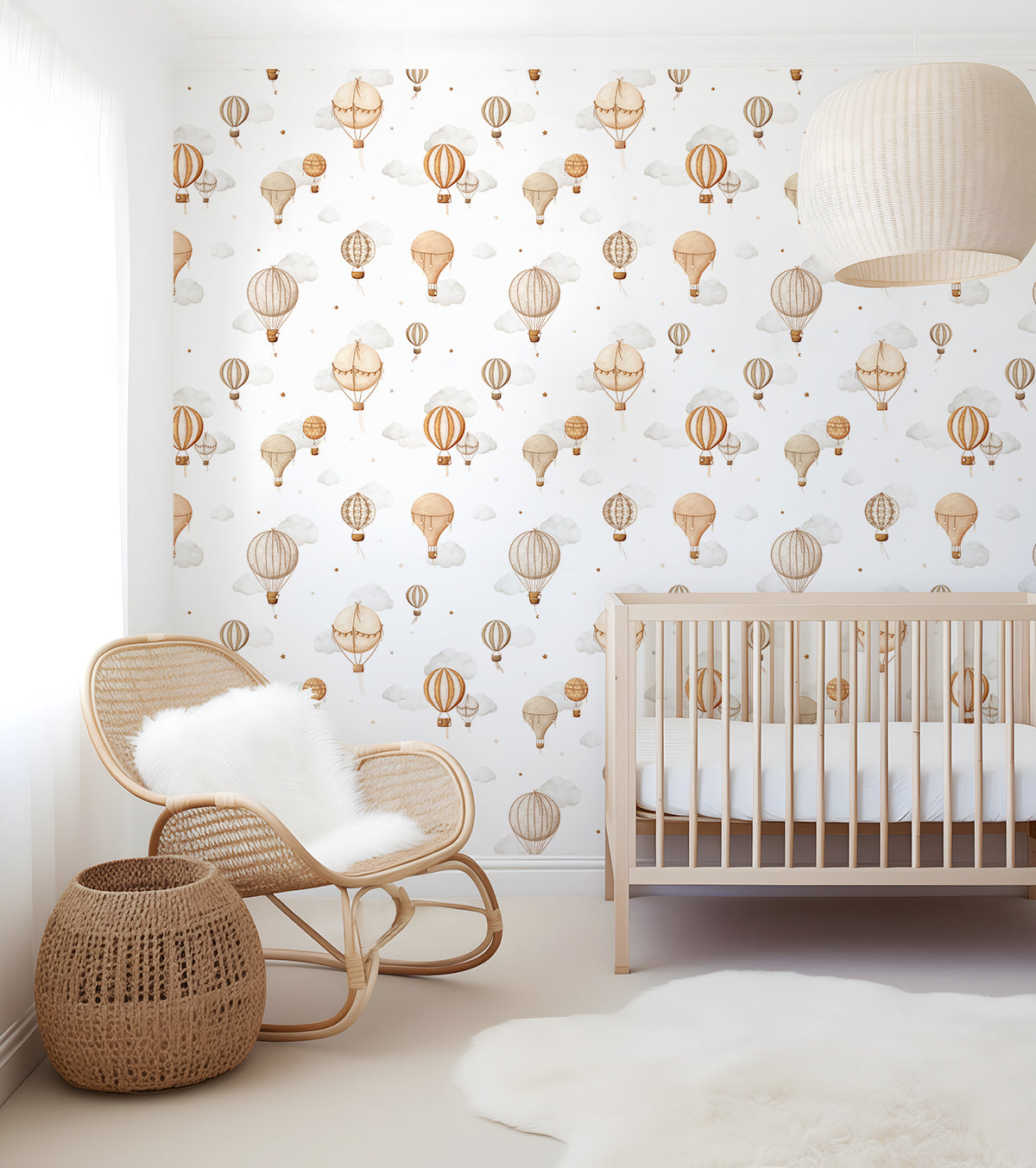 CLOUDY TALES - Papier peint enfant - Motif montgolfières
