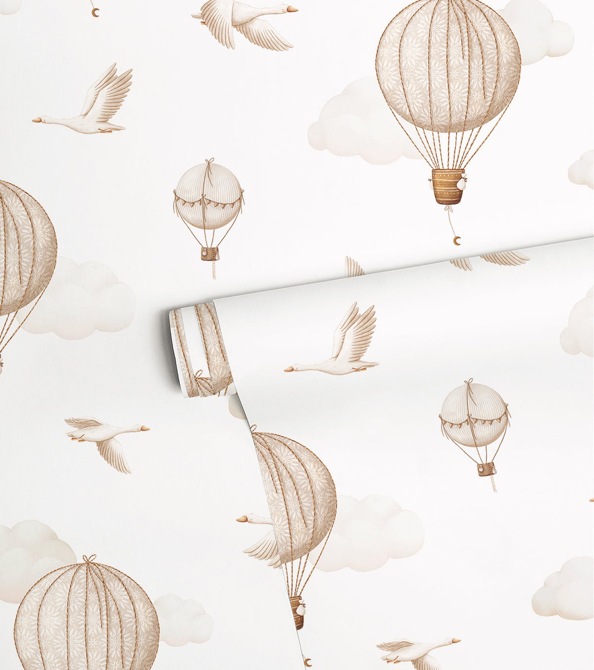 CLOUDY TALES - Papier peint enfant montgolfières et oies sauvages