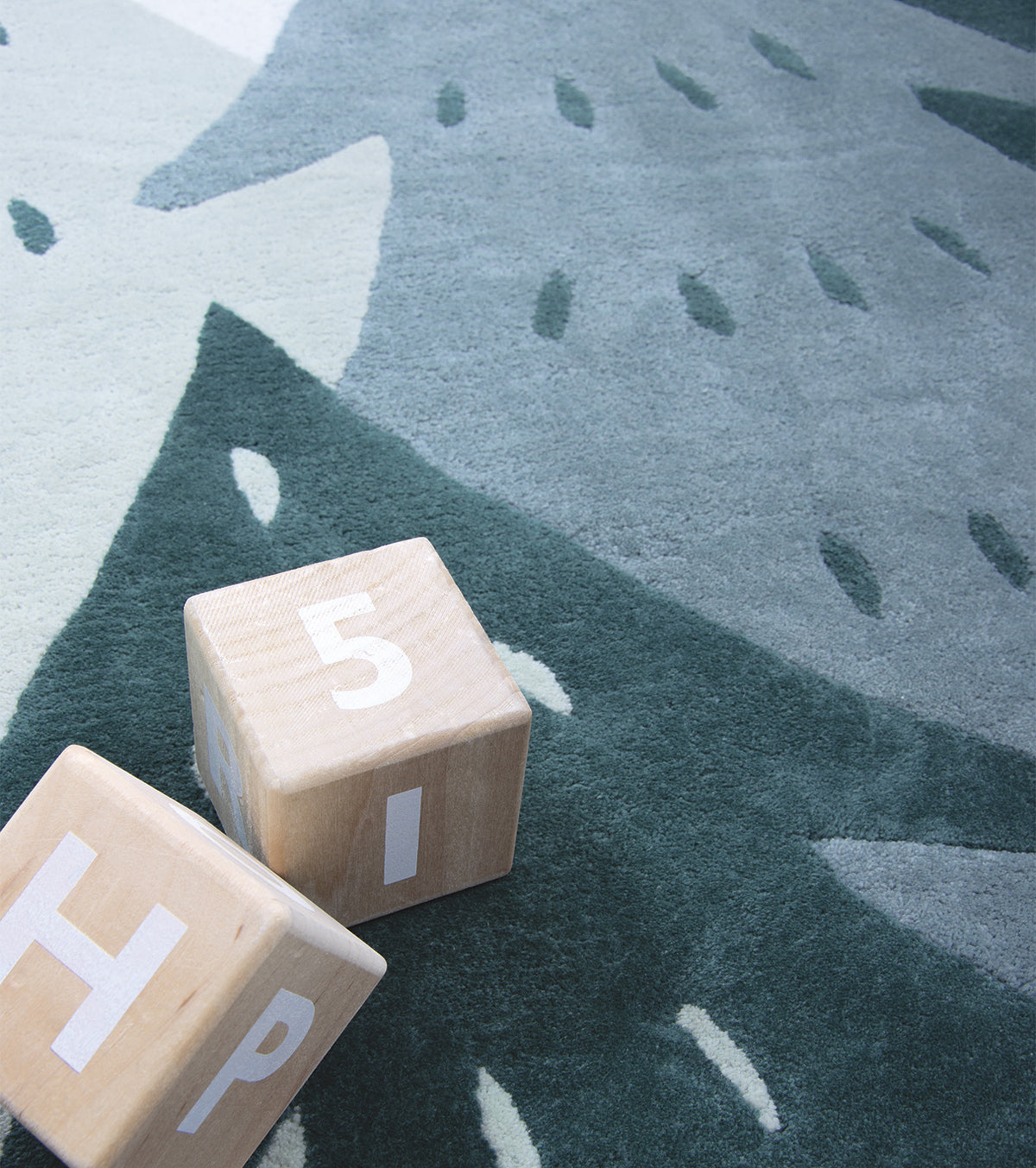 KHARU - Tapis enfant - Les sapins